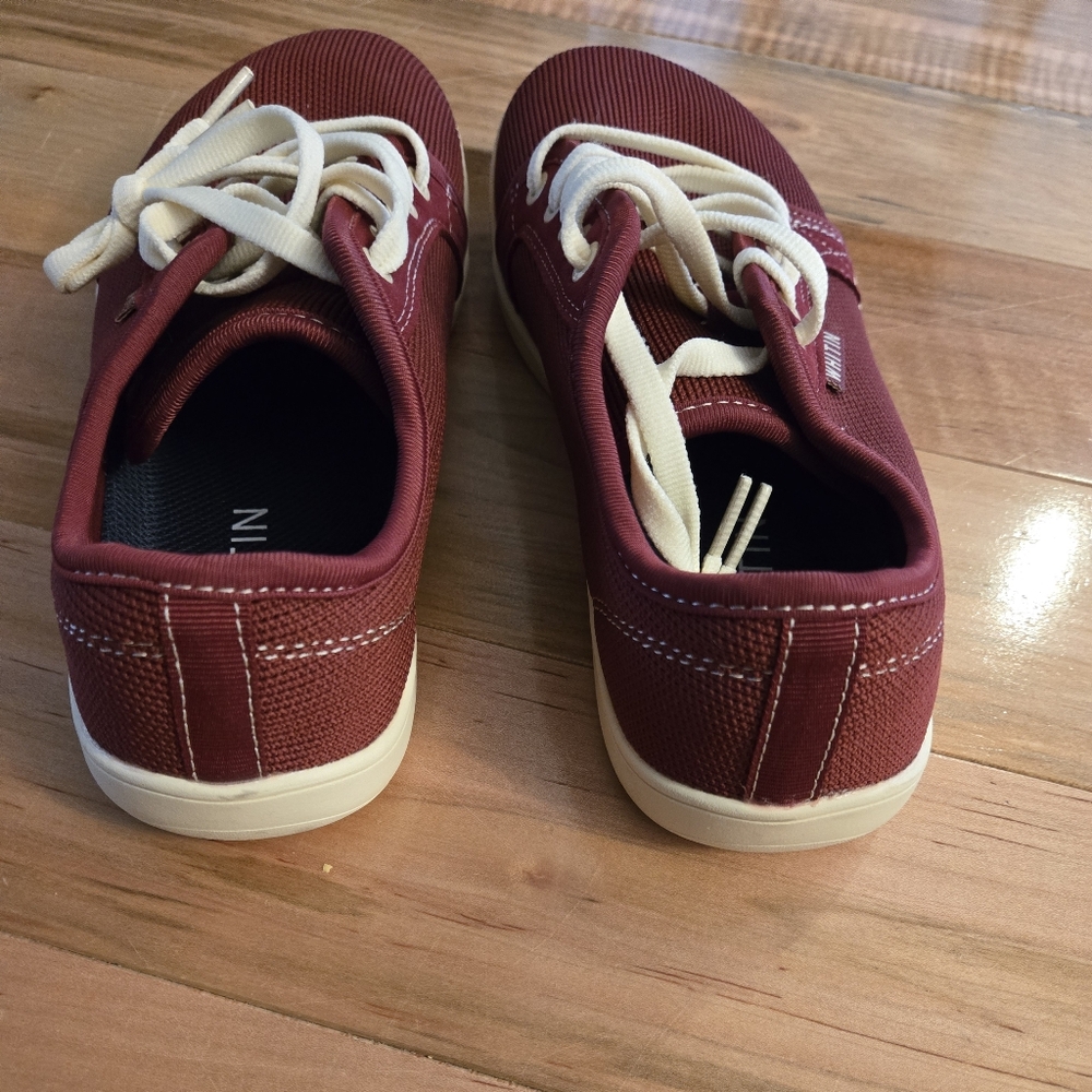 Whitin Burgundy Sneakers Size 39 - Picture 6 of 7